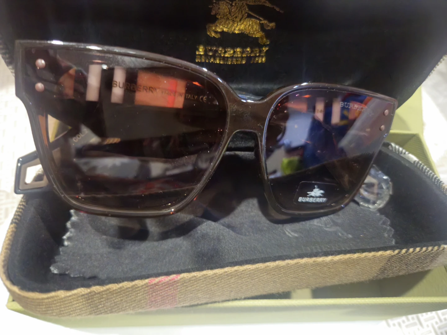 Burberry Sunglasses