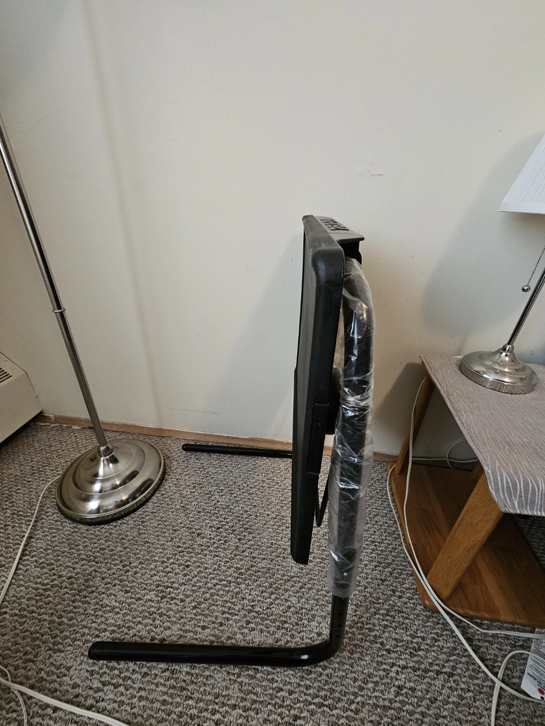 Table-Mate Adjustable Side Table Black - photo 5