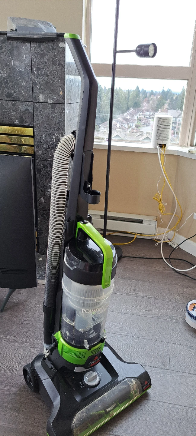 Bissell Powerforce Turbo Rewind Vacuum Cleaner