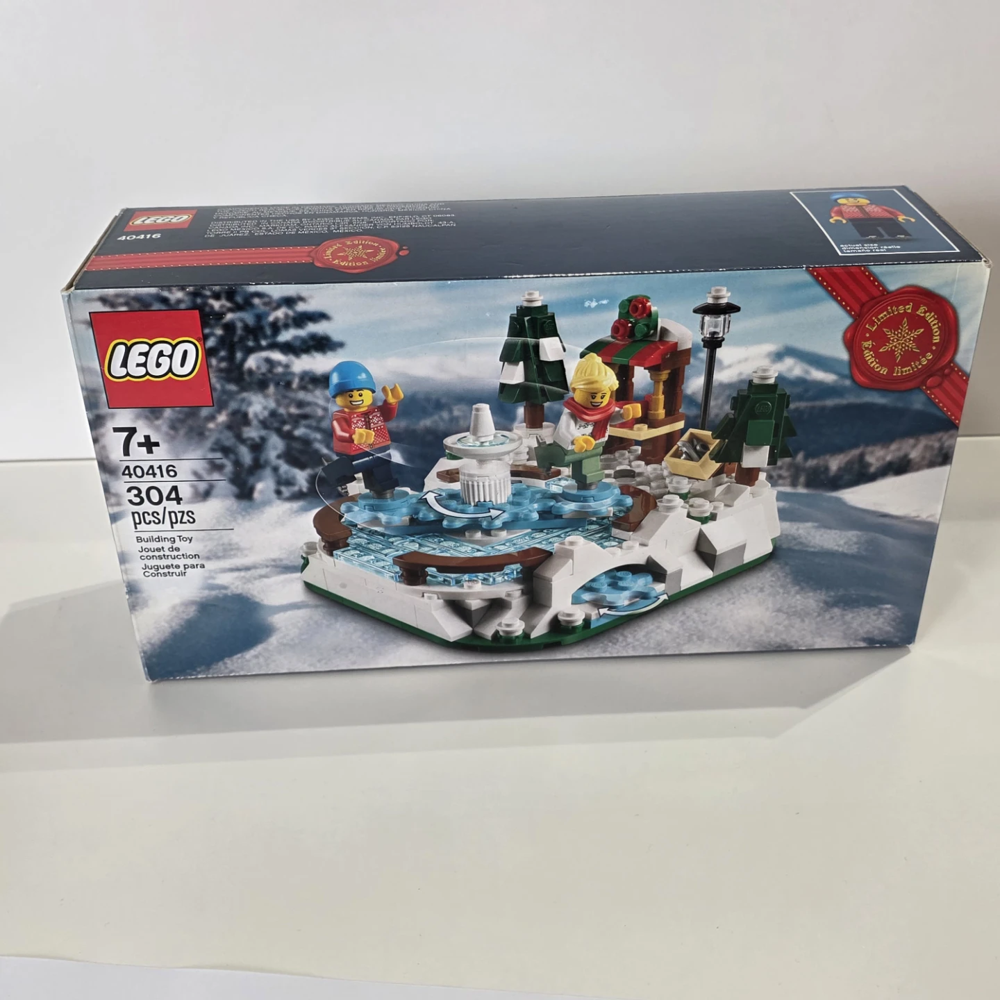 LEGO Winter Village Skating Pond 40416 Building Toy