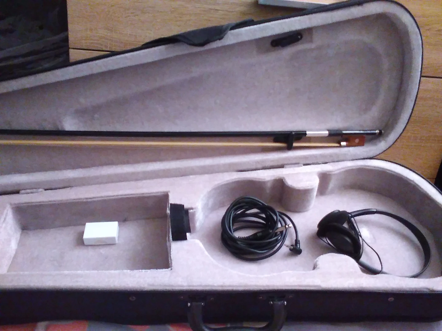 electric violin full 4/4 size - photo 3