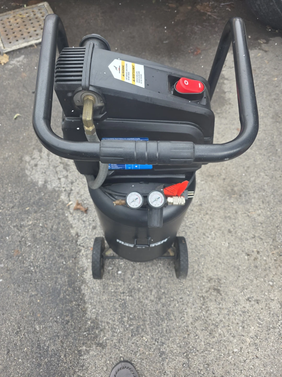 Mastercraft 11 Gallon Air Compressor