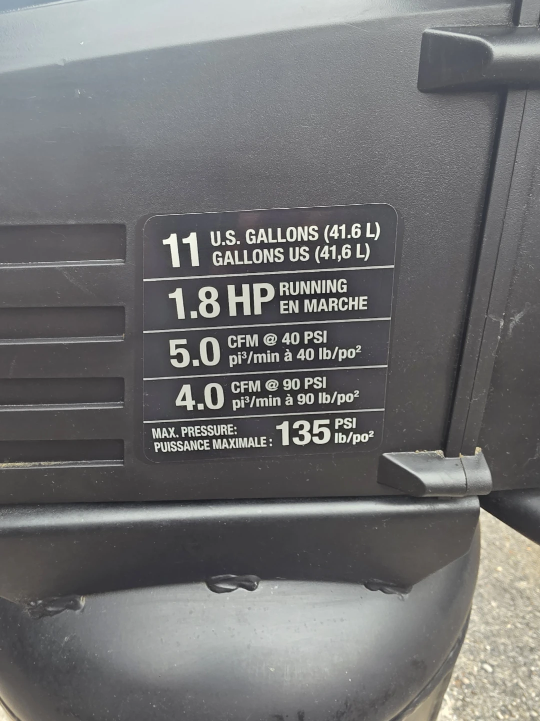 Mastercraft 11 Gallon Air Compressor - photo 3