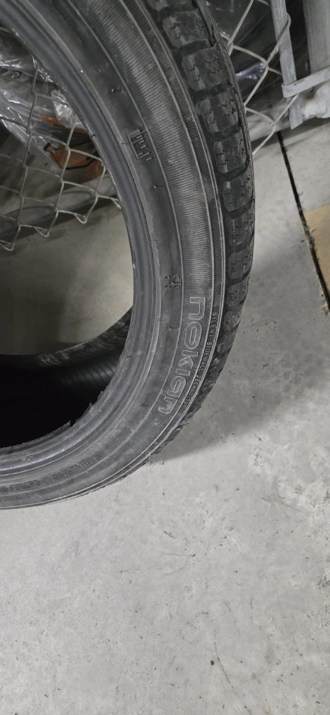 Nokian WR G3 Tire 225/45R18 95V - photo 3