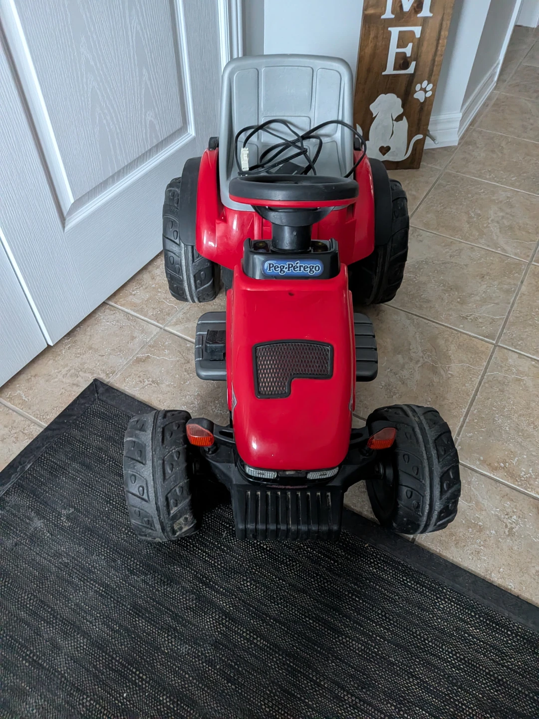 Peg-Pérego Lil' Red Tractor Ride-On Toy