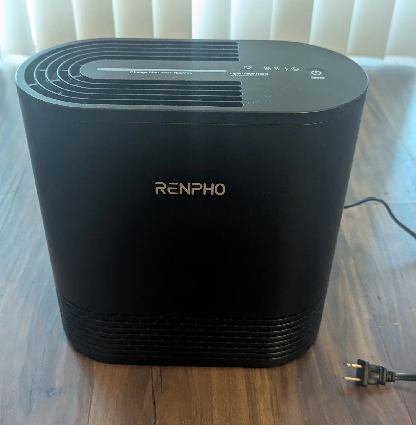 *PRICE DROP*  Air Purifier (Renpho HEPA)