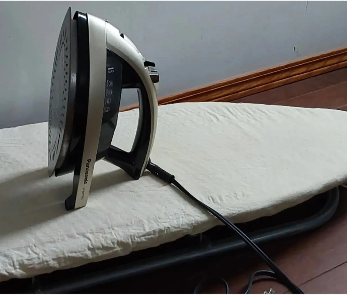 Panasonic Steam Iron - photo 3