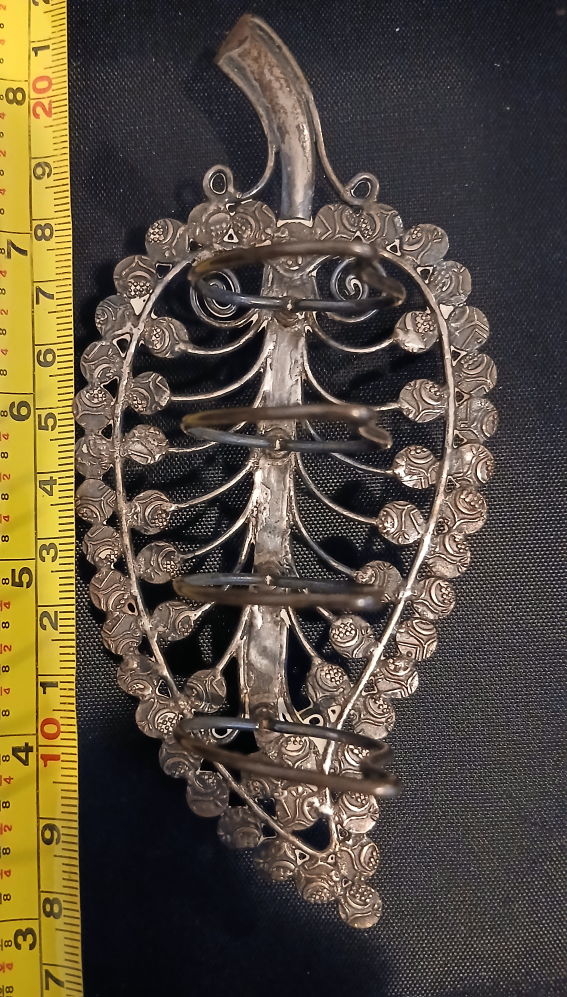 Vintage Silver Leaf Shaped Toast Rack