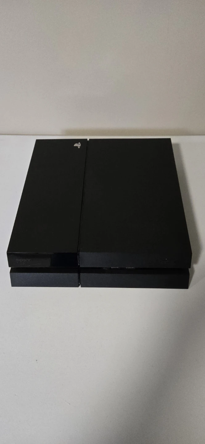 Sony PlayStation 4 Console with DualShock 4 Controller