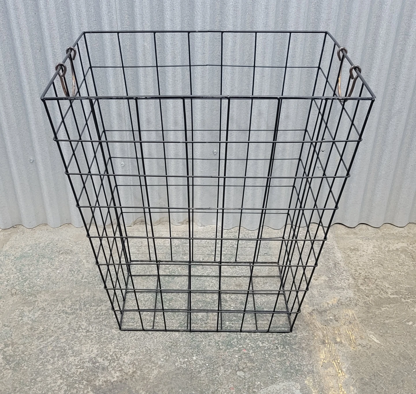 Large Black Wire Storage Basket with Handles - photo 2