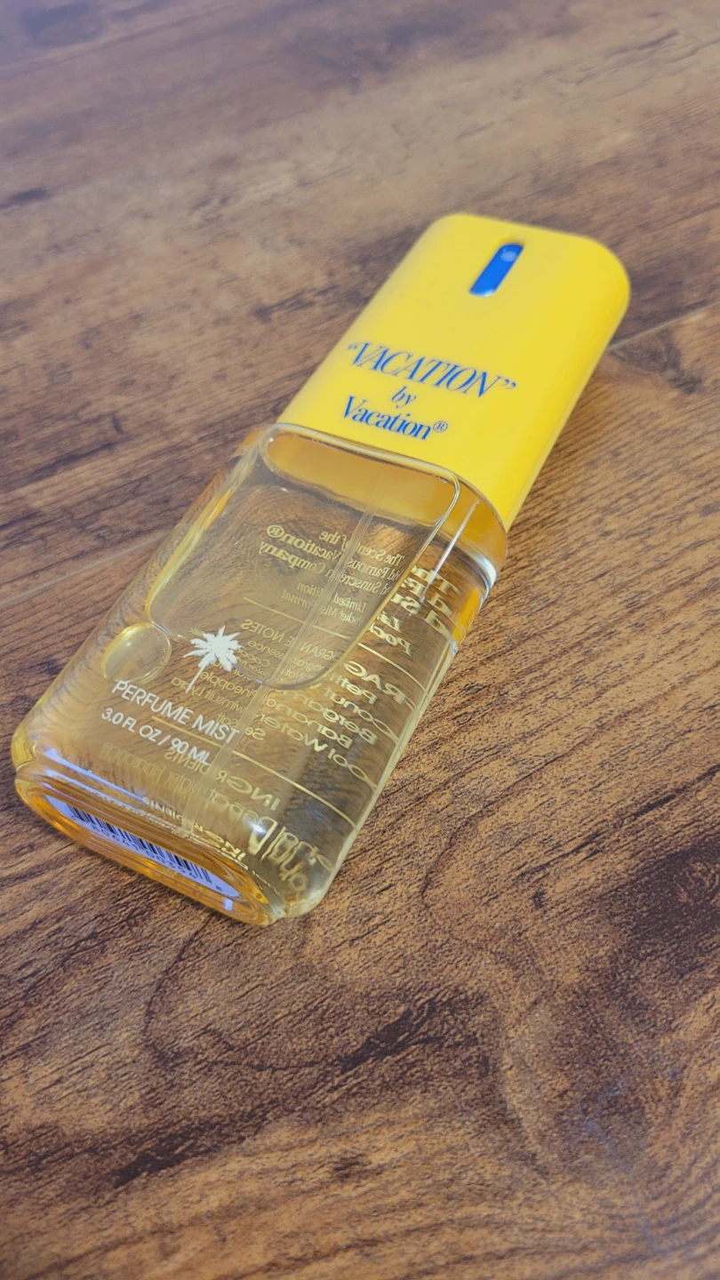 Vacation by Vacation Perfumed Body Mist, 30 ml - photo 2