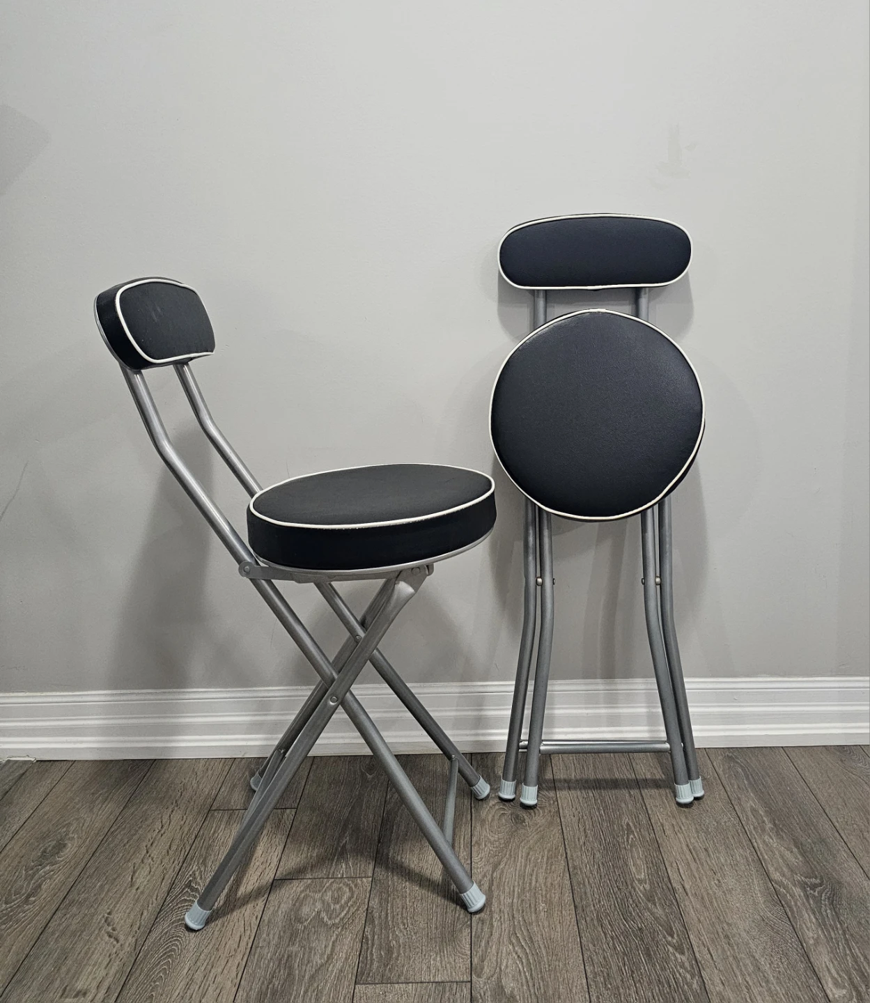 Folding Chairs