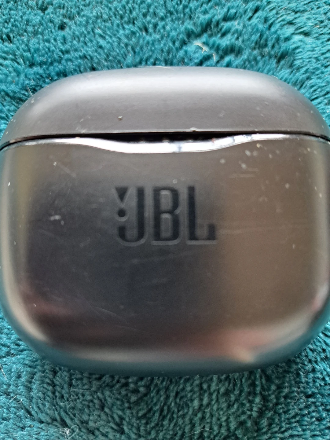 JBL Wireless Earbuds Charging Case