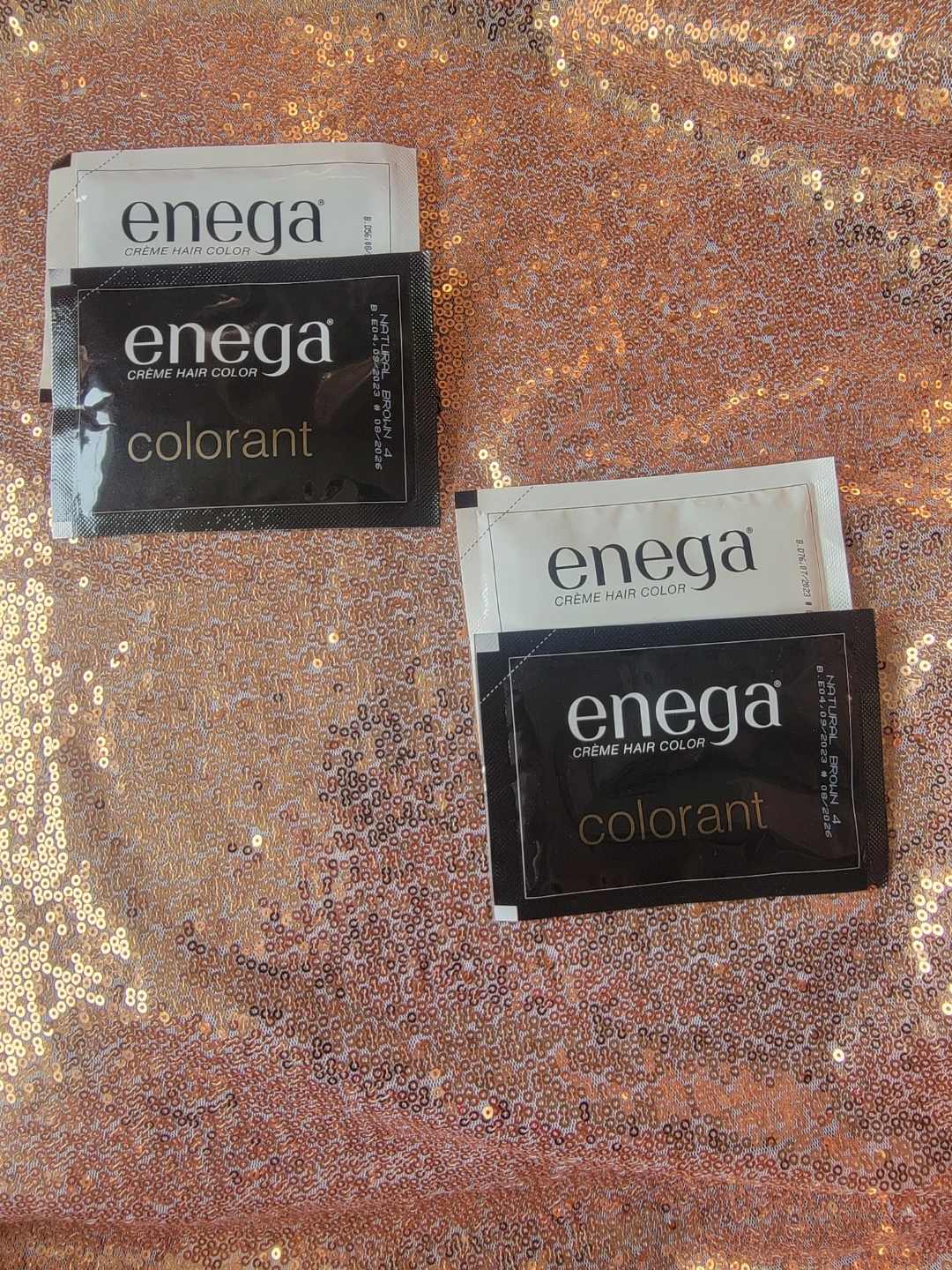 Enega Crème Hair Color - Natural Brown 4 (2 packets)