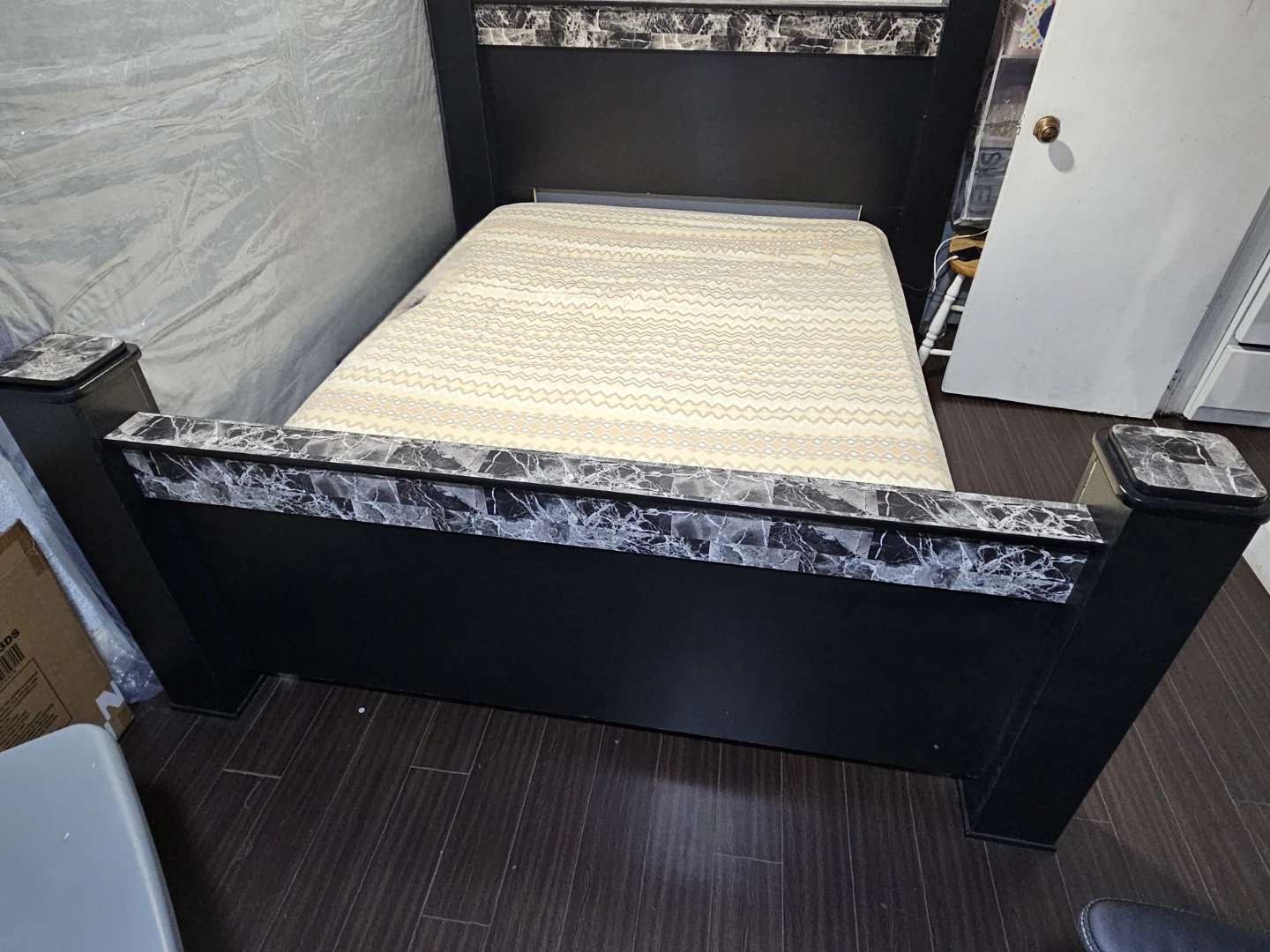 Black Queen Bed Frame with Marble Accents - photo 4