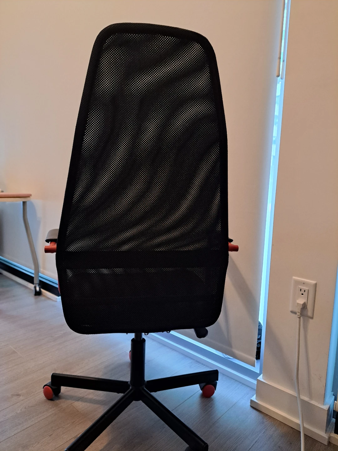 Black Mesh Office Chair with Red Accents - photo 3