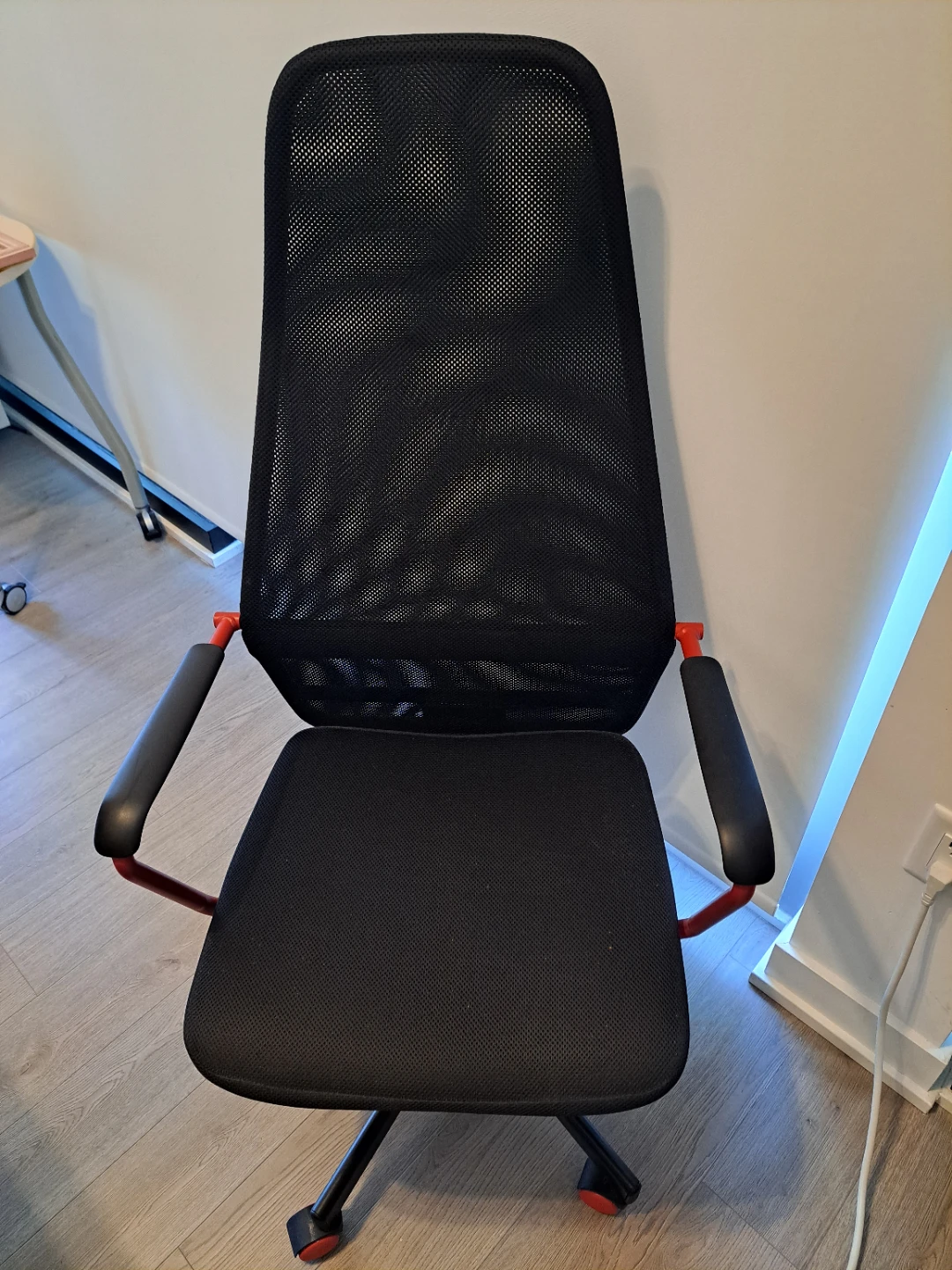 Black Mesh Office Chair with Red Accents - photo 4