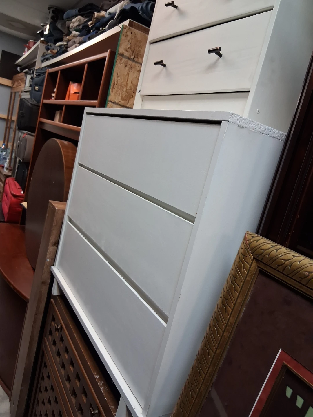 White 4-Drawer Dresser
