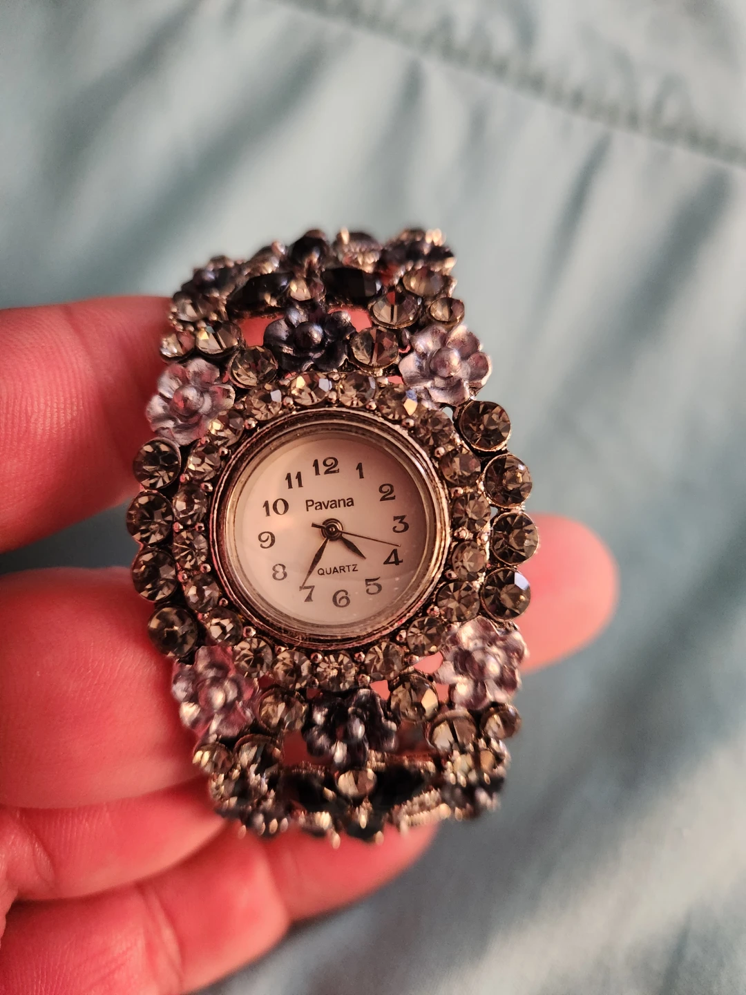 Pavana Women's Quartz Watch with Rhinestone Embellishments