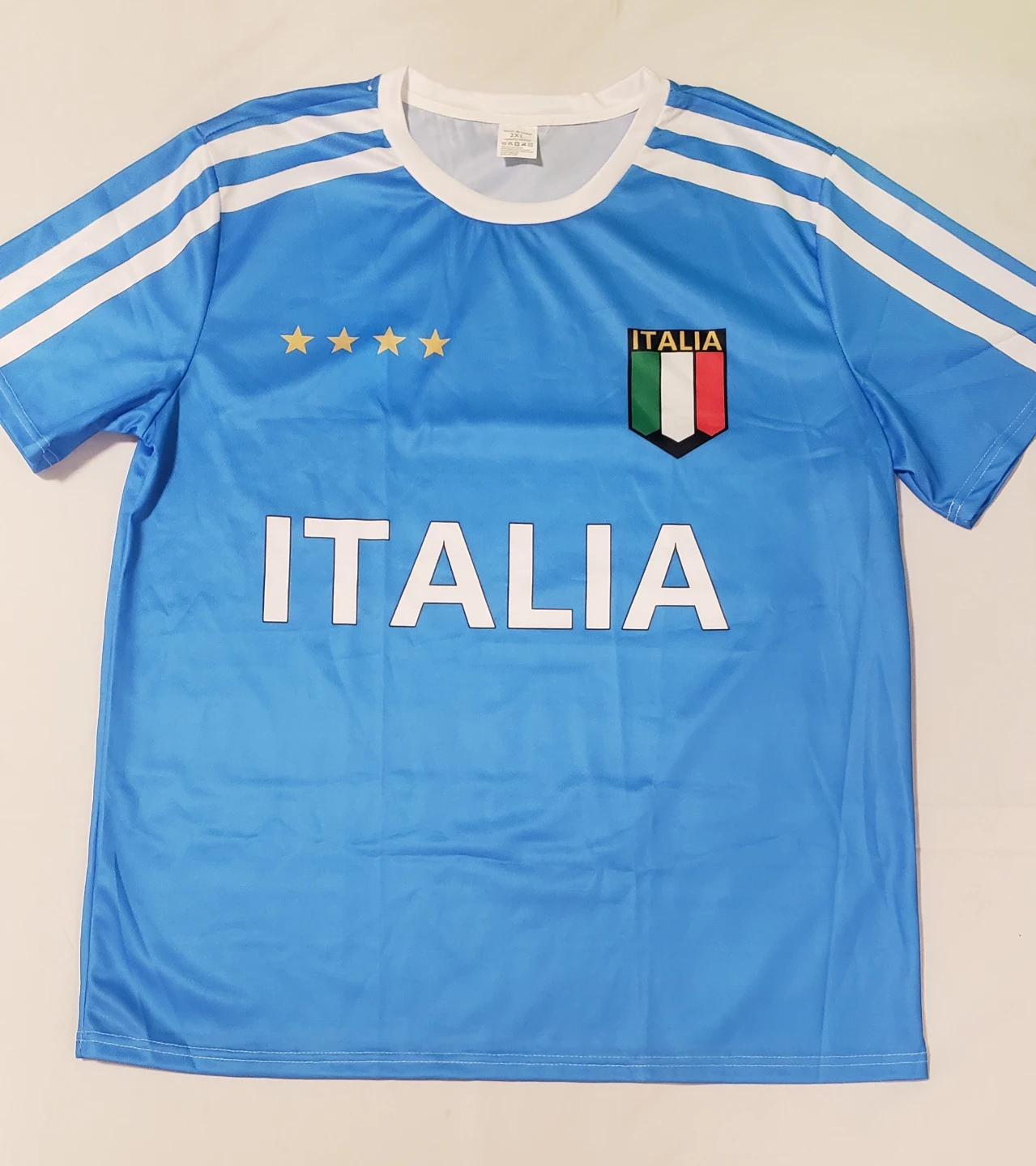 Brand new Italy 🇮🇹 soccer jersey size XXL