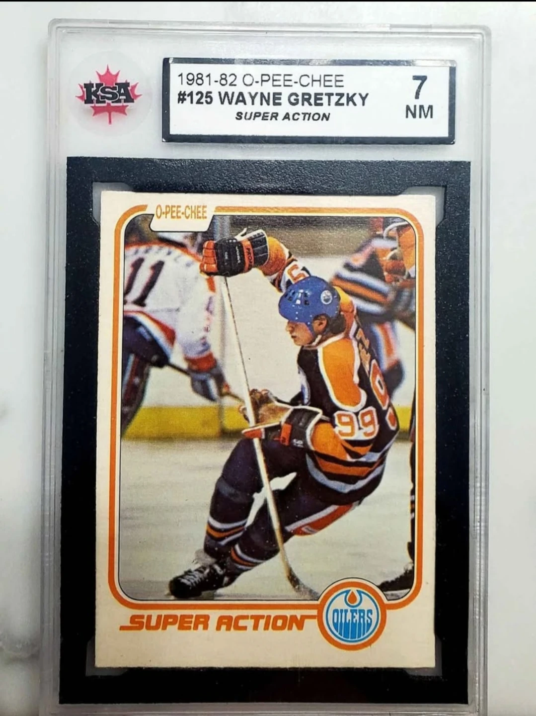 Wayne Gretzky Super Action card