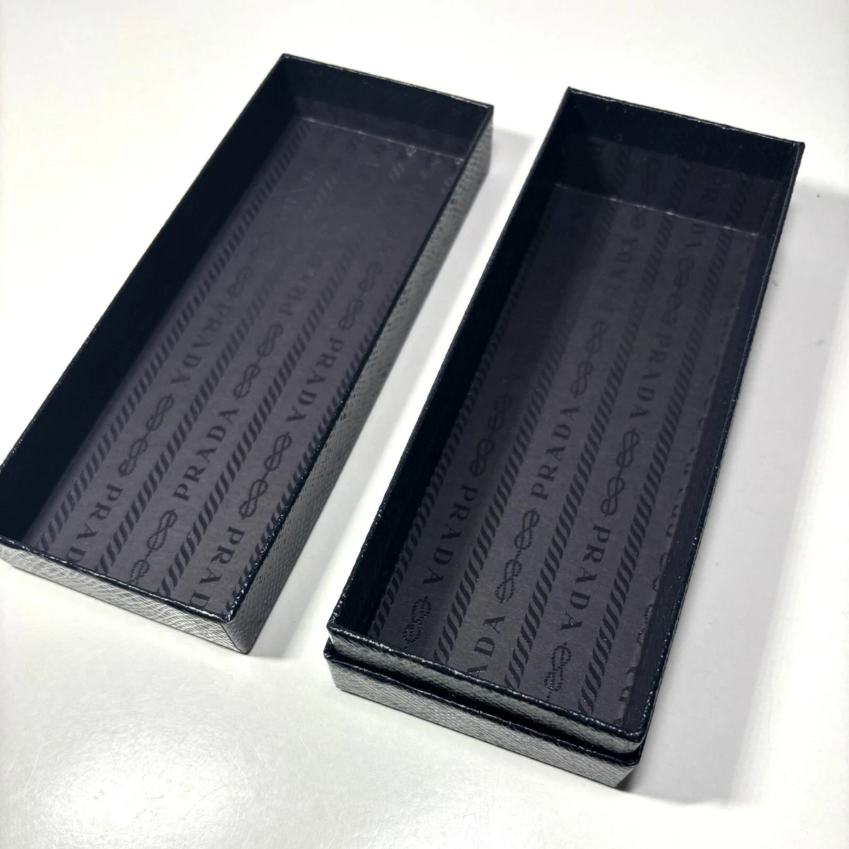 Free Prada Pen Box with purchase one or more items - photo 2