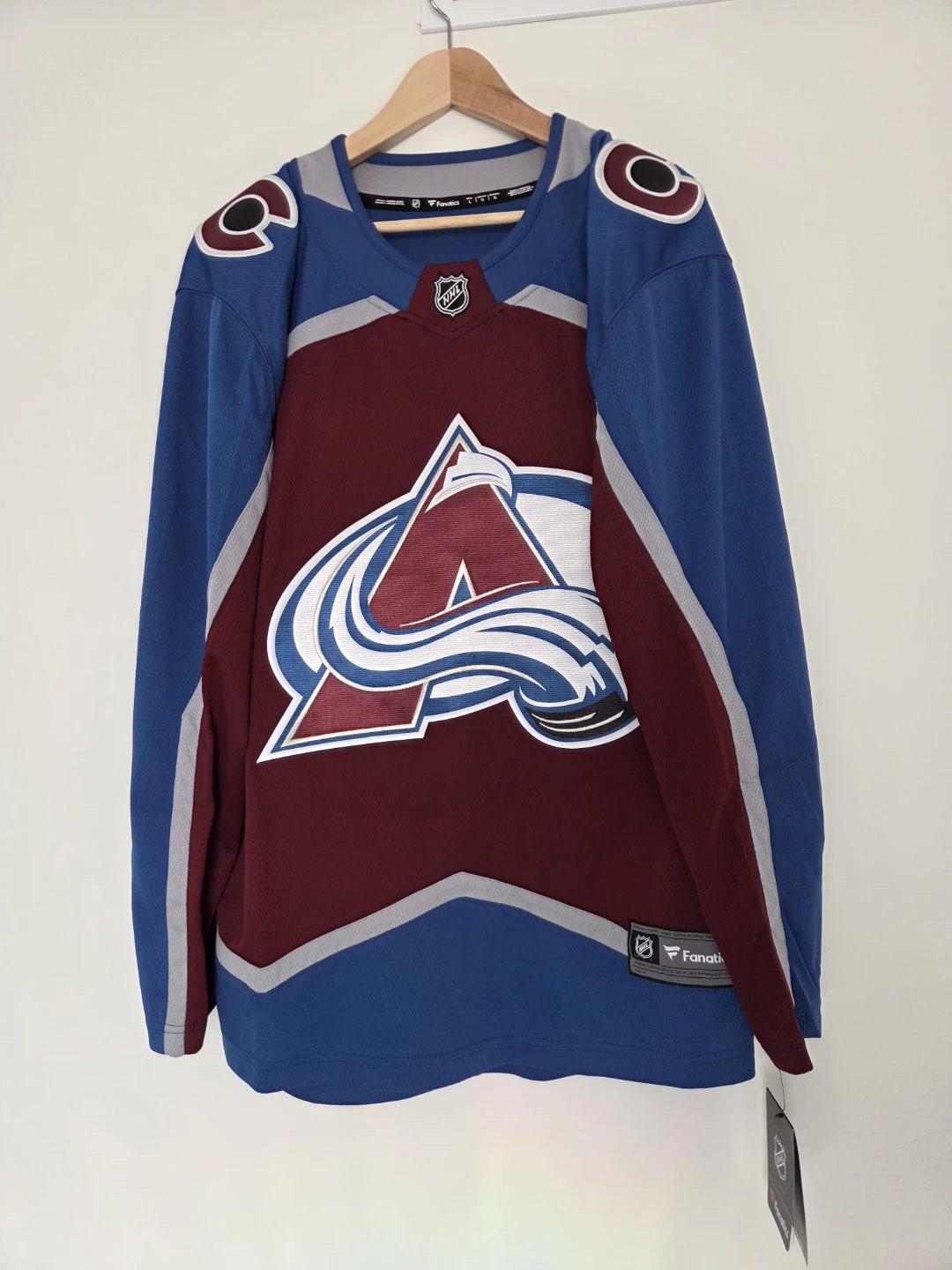 Fanatics Colorado Avalanche Official NHL Hockey Jersey - photo 2
