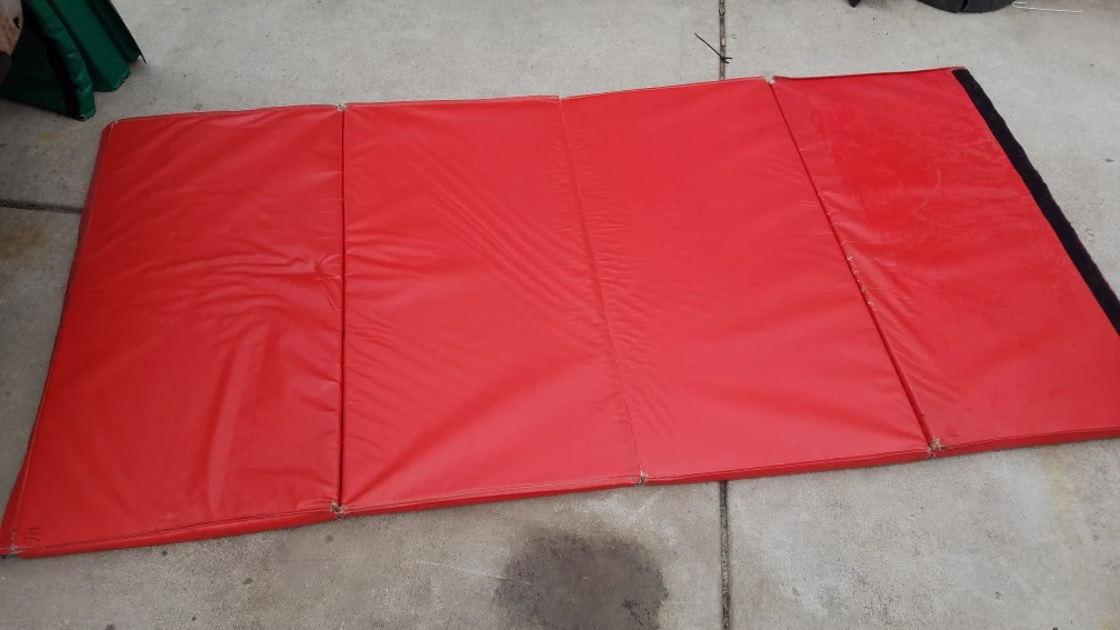 gymnasium mat - photo 4