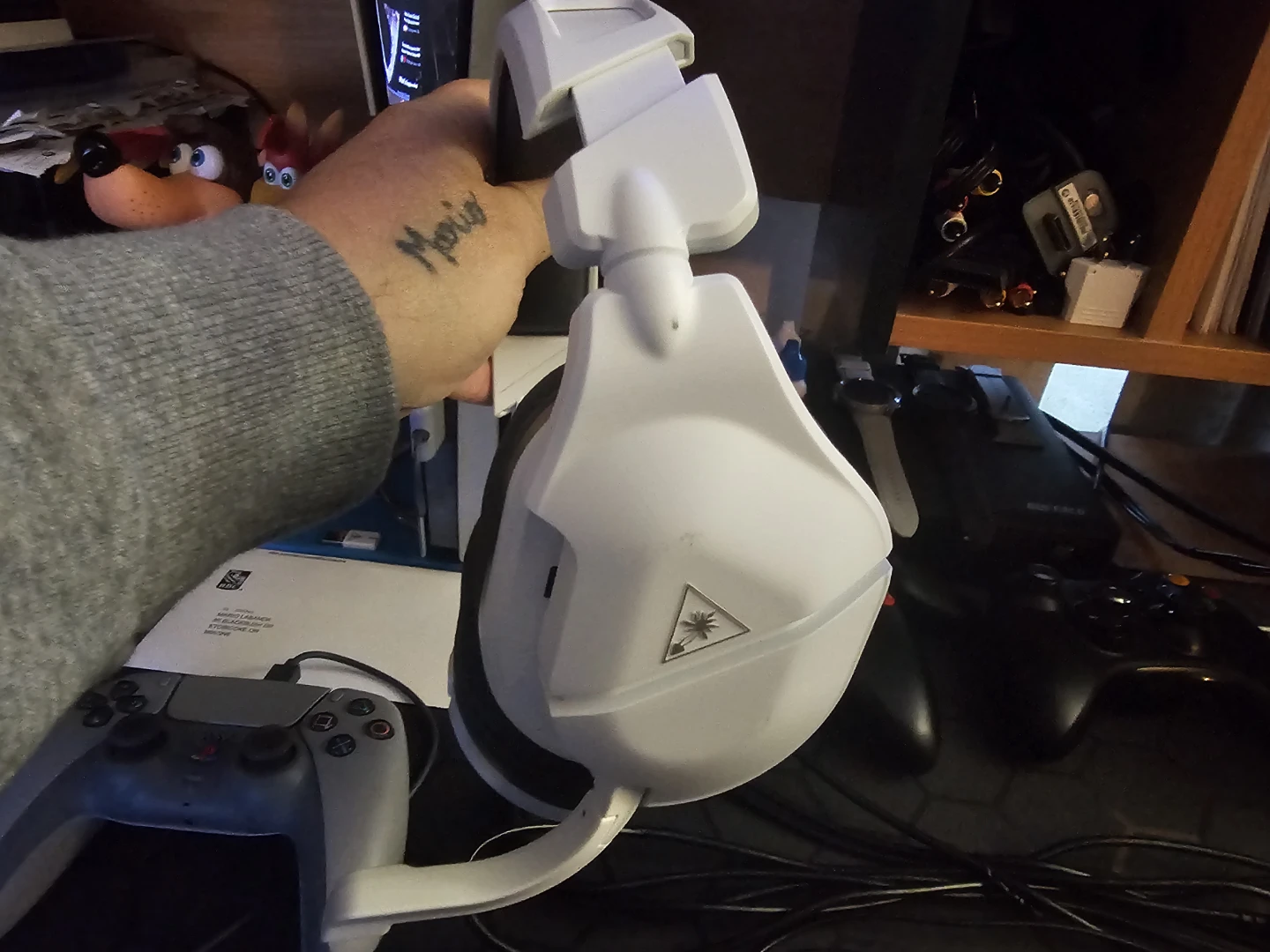 PS5 30TH Anniversary Edition Console with controller and headset - photo 4