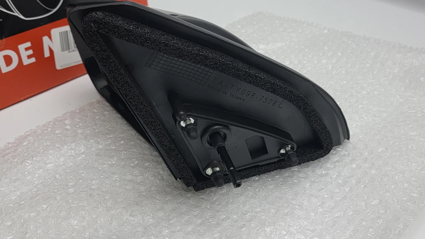 Driver Side Manual Door Mirror for Toyota Matrix 2003-2008 Black - photo 5