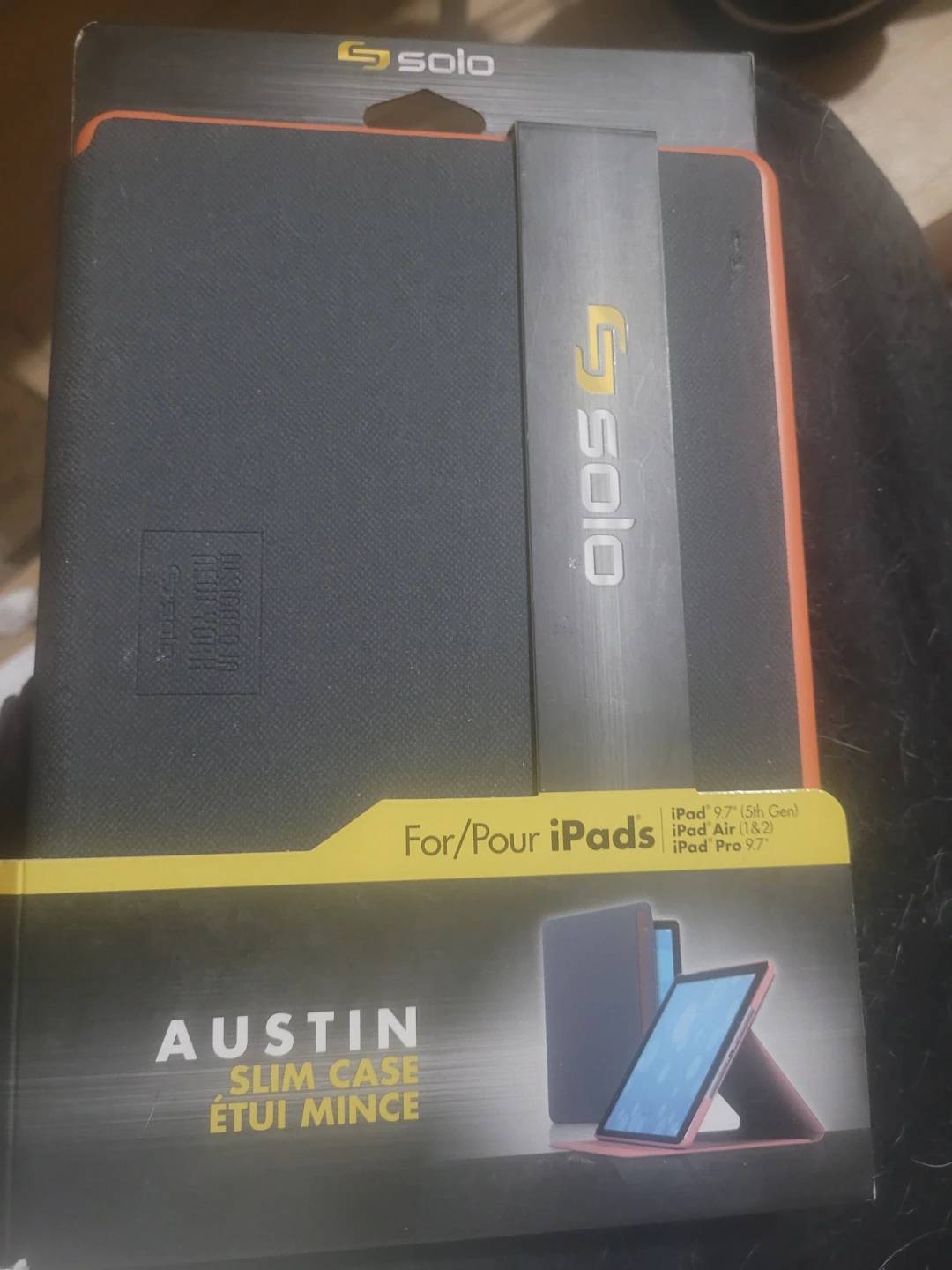 Solo Austin Slim Case for iPad 9.7" / Air / Pro 9.7"