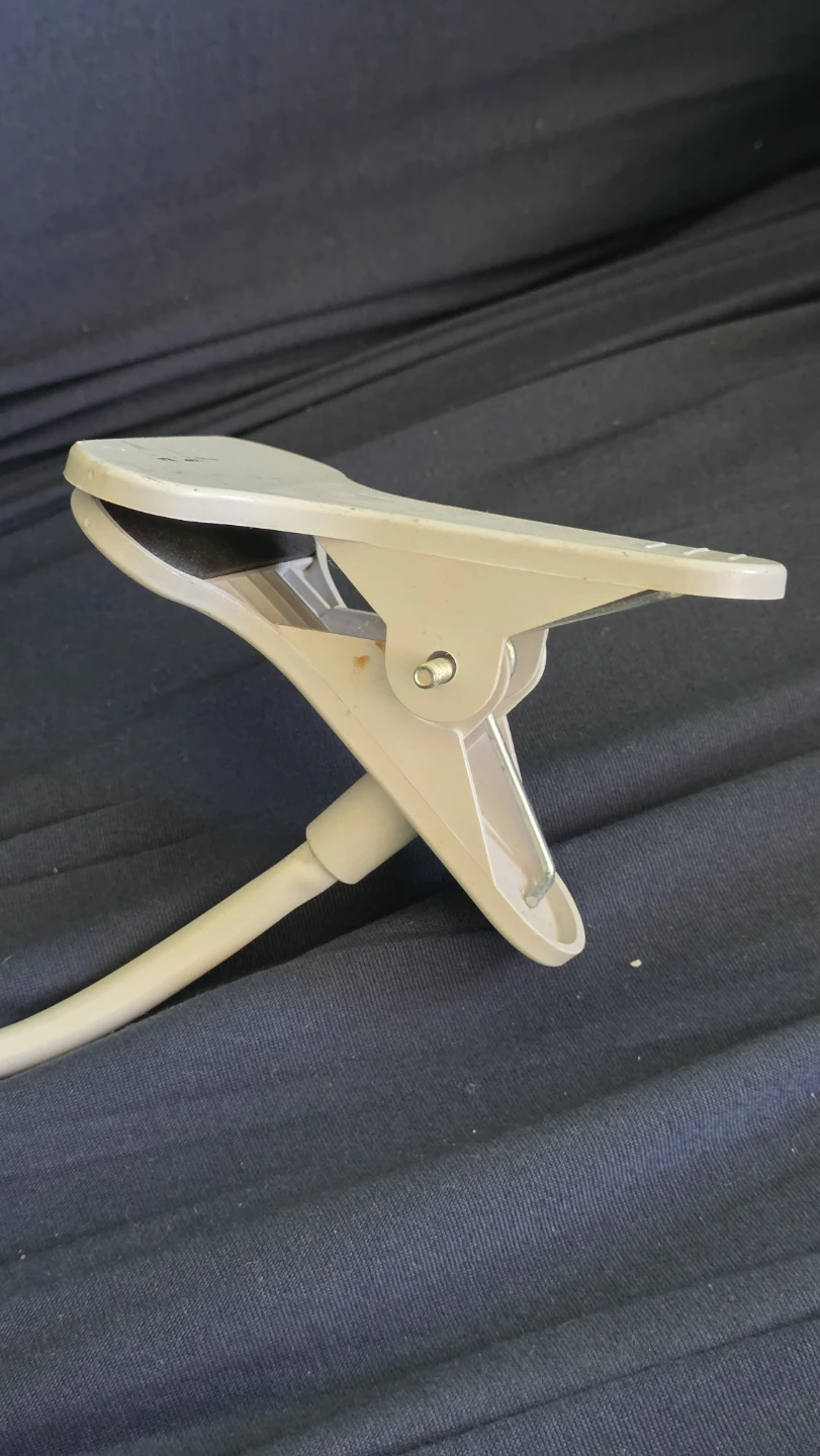 Lazy Phone Holder Stand - photo 3