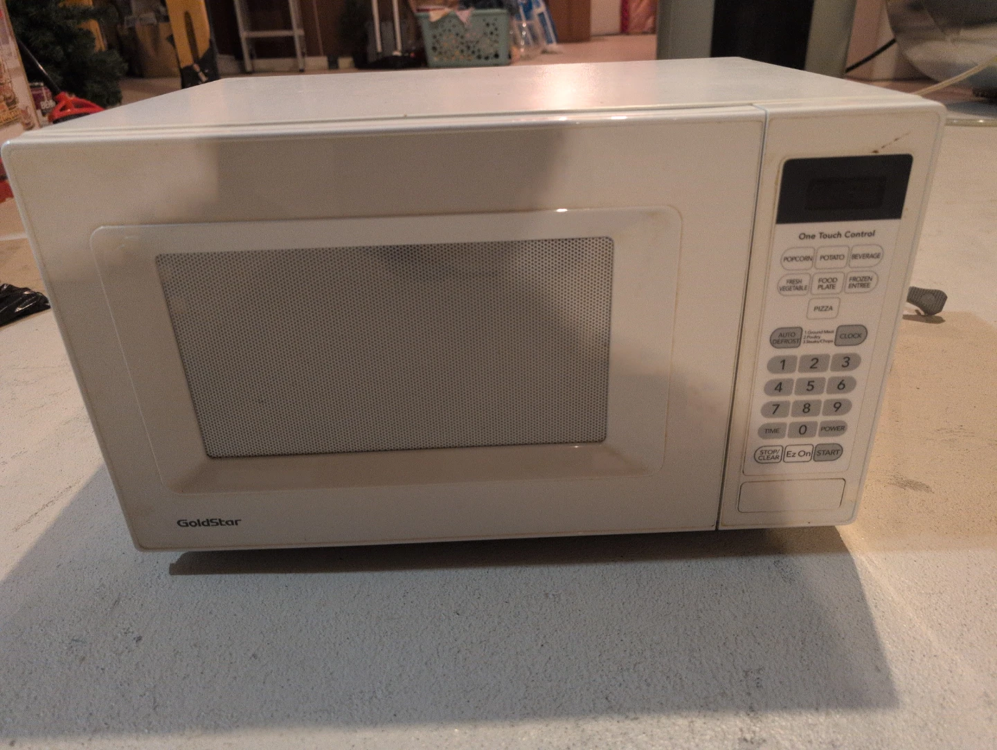 GoldStar Microwave Oven