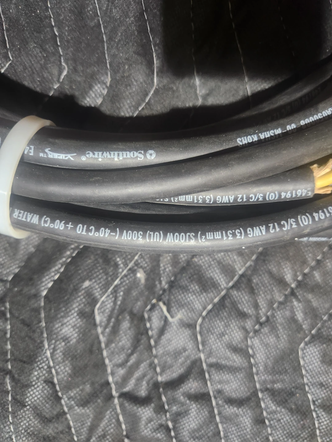 Southwire 12 AWG 3/C Cable with 4-Outlet Box - photo 5