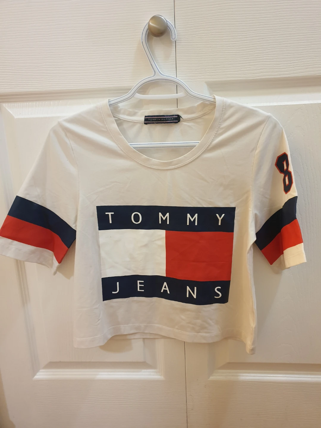 🎂Tommy Hilfiger Jeans Cropped T-Shirt🎂
