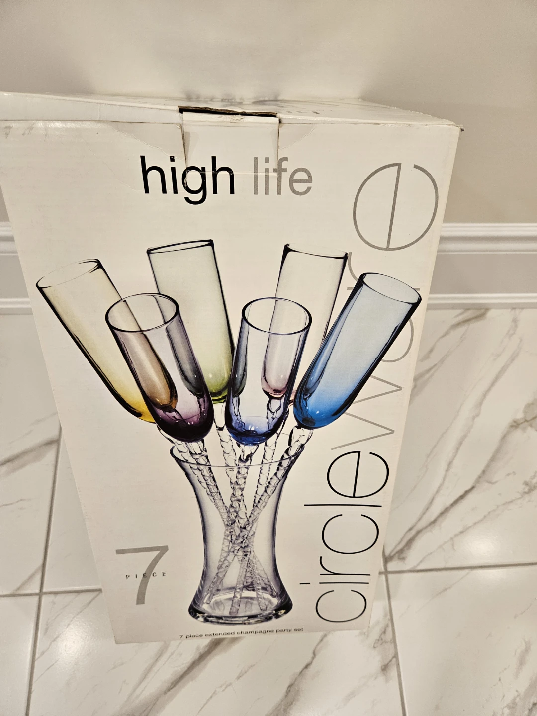 High Life 7 Piece Extended Champagne Party Set - photo 2