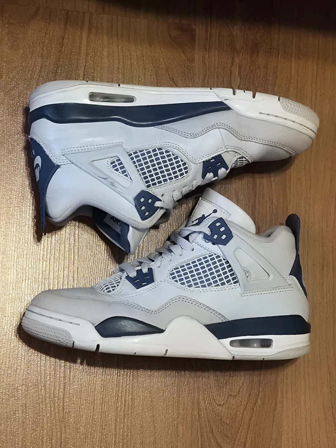 SIZE 6 KIDS Military blue jordan 4s