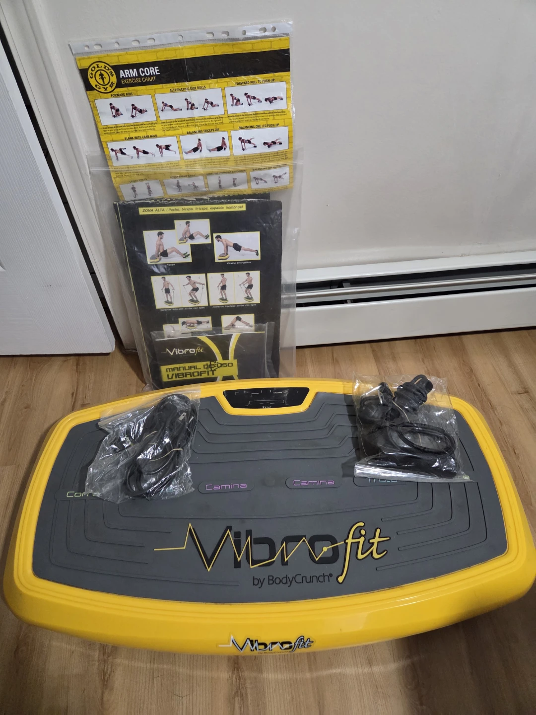 Vibrofit by BodyCrunch Vibration Plate with Manuals