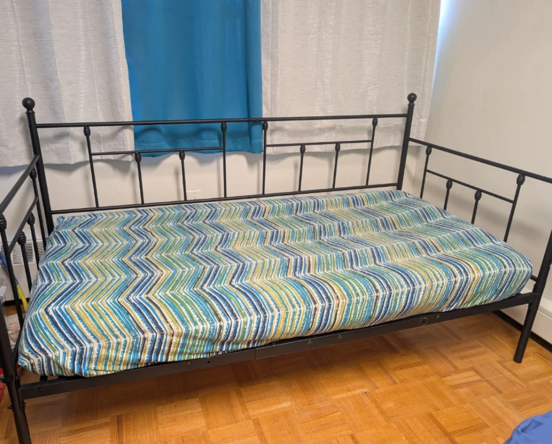 Black Metal Daybed with Trundle - photo 2