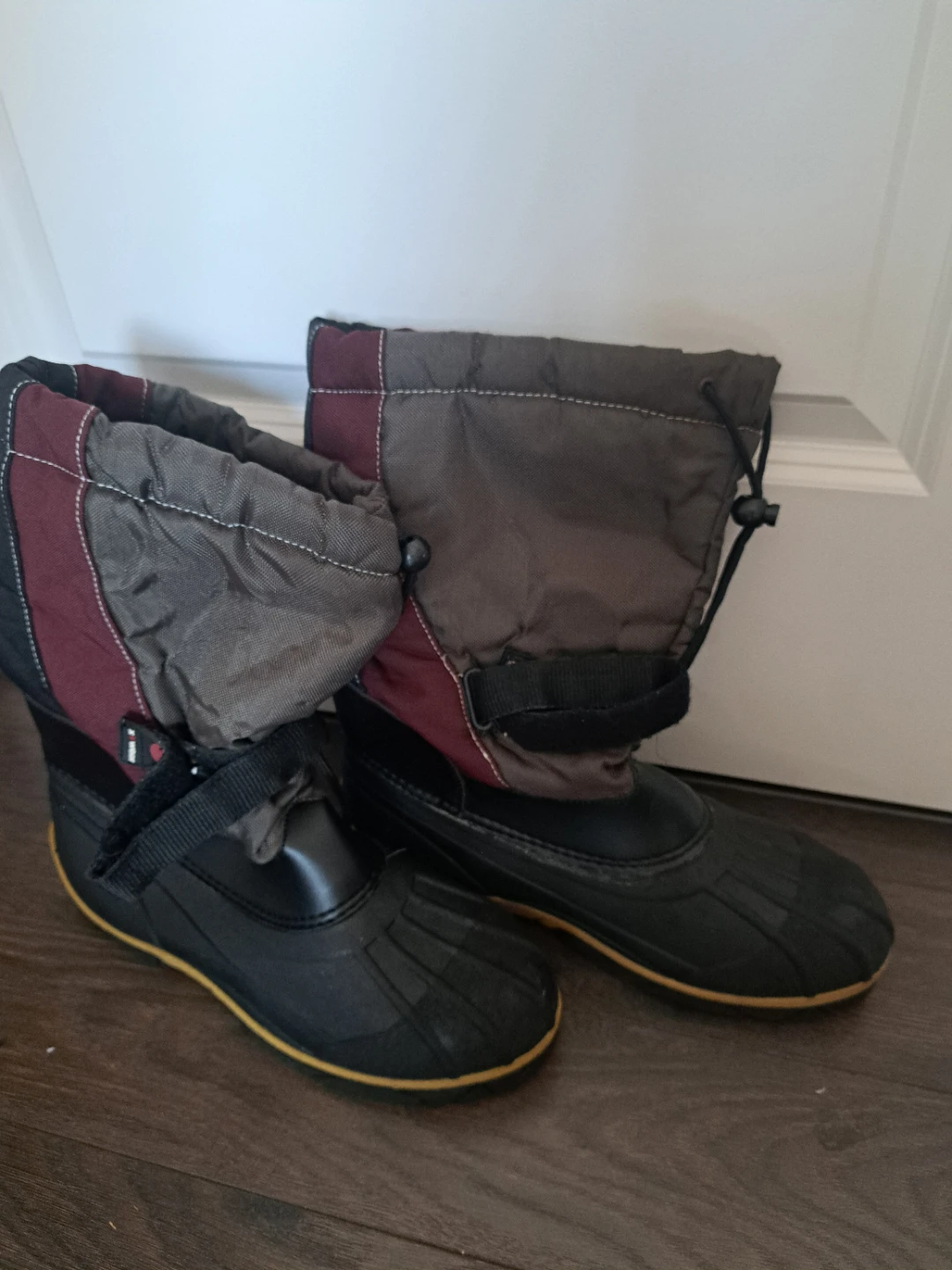 Sorel Winter Boots - Youth Size 5
