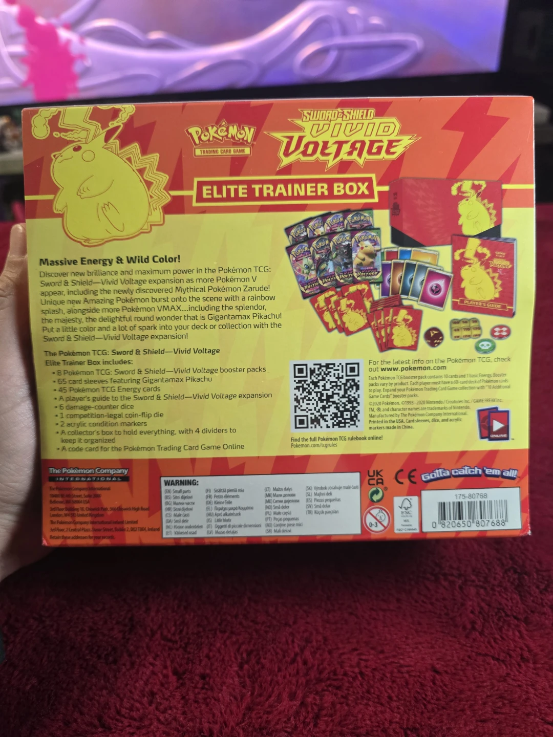 Pokemon Sword & Shield Vivid Voltage Elite Trainer Box - photo 2