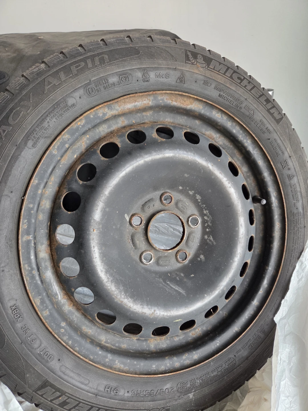 4 steel rims r16
