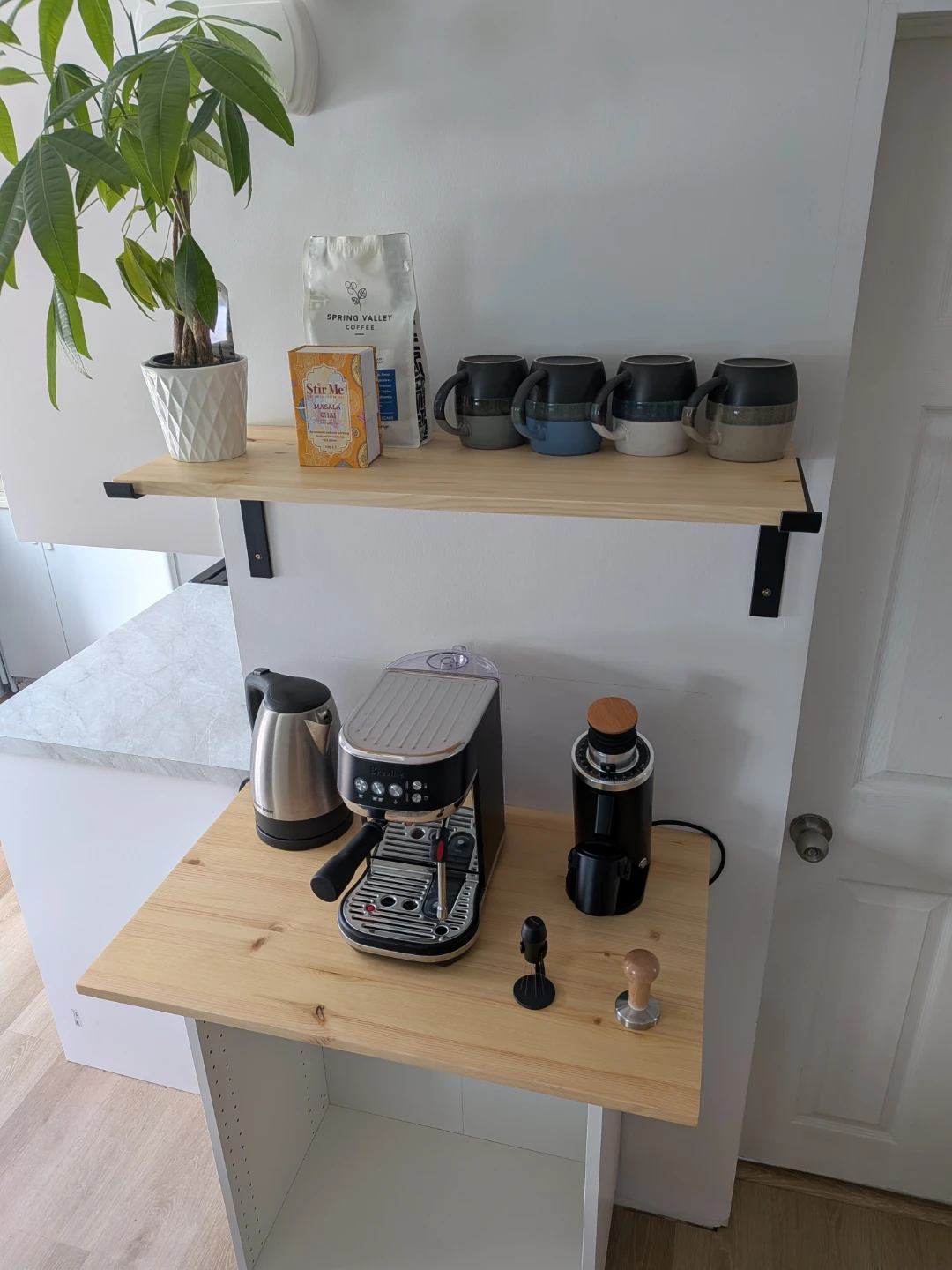 SOLID WOOD SHELF AND COUNTERTOP
