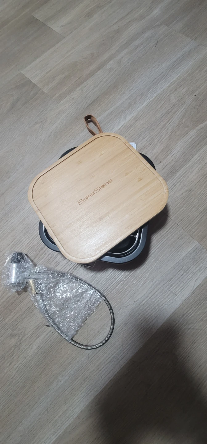 BakerStone Portable Camp Stove with Bamboo Lid - photo 3