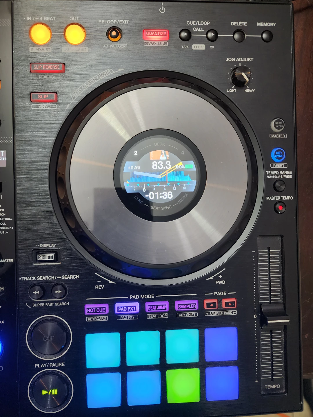 Pioneer DDJ-800 Performance DJ Controller - photo 3