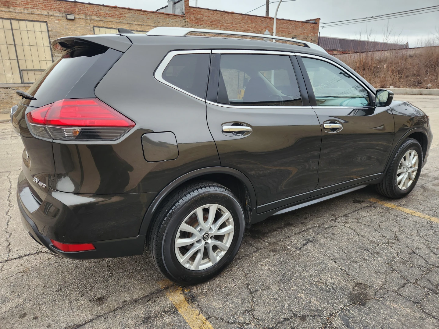 2017 Nissan Rogue SV - photo 5