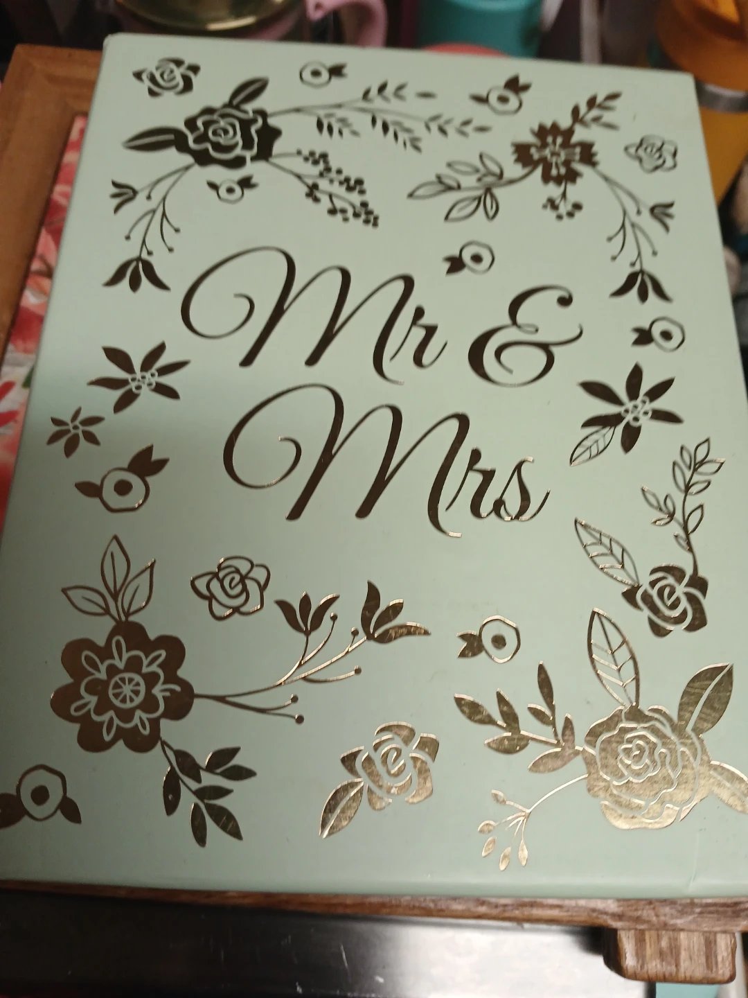 Mr & Mrs Decorative Box Set