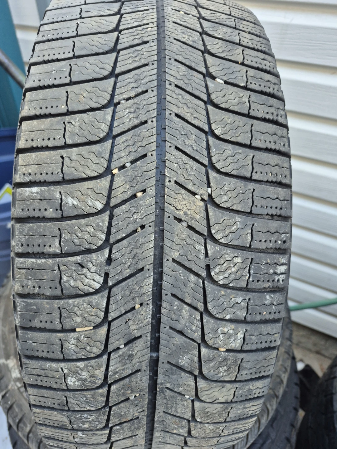 Michelin 4 Winter  Tires 225/65R18