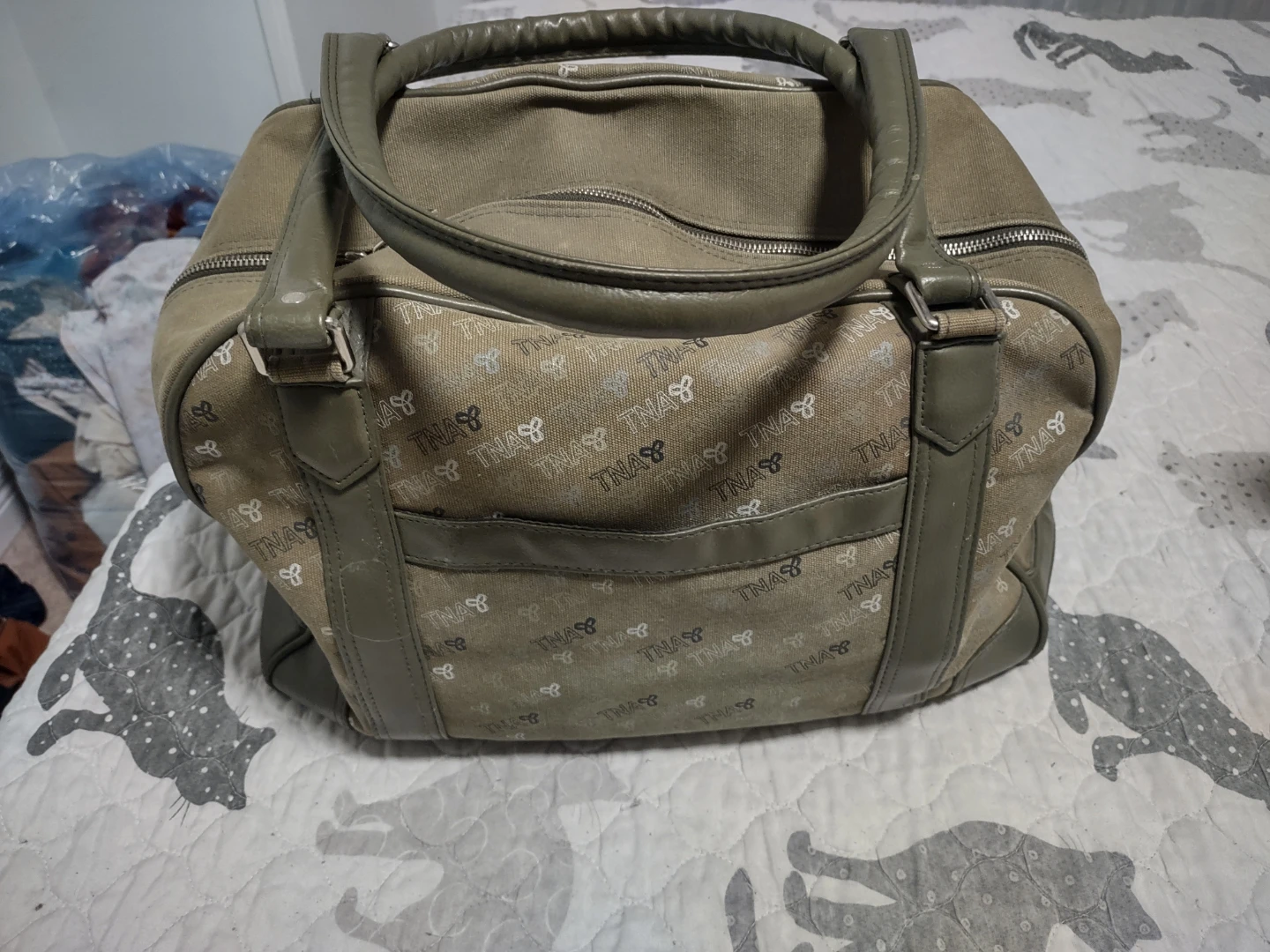 TNA Aritzia Duffle Bag - photo 2