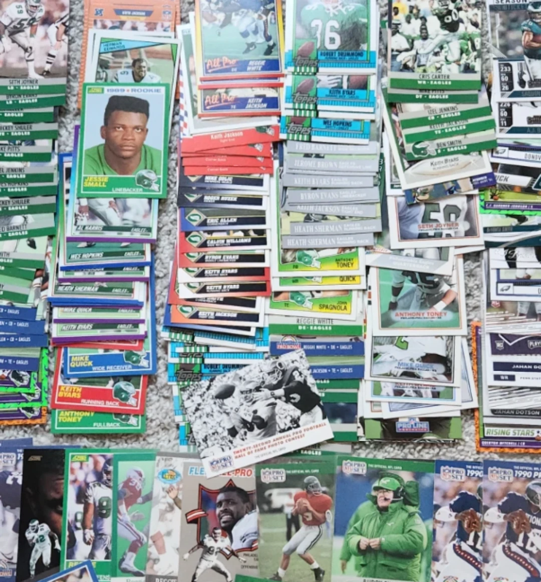 Philadelphia Eagles, 200 Football Cards Team lot - photo 4